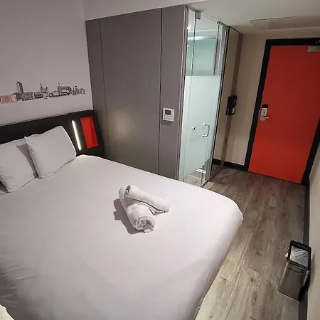 Easyhotel Sheffield