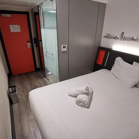Easyhotel Sheffield