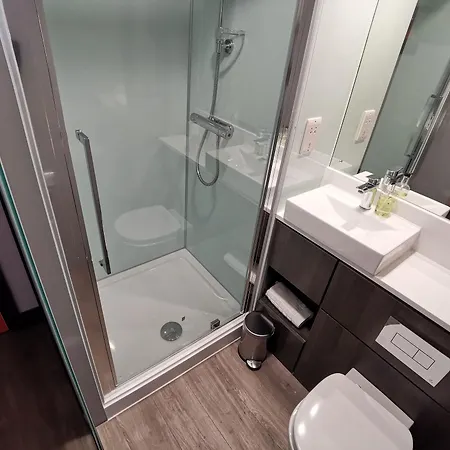 Easyhotel Szálloda