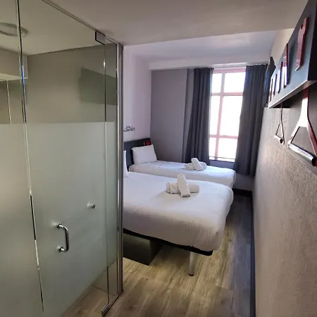 Easyhotel Sheffield