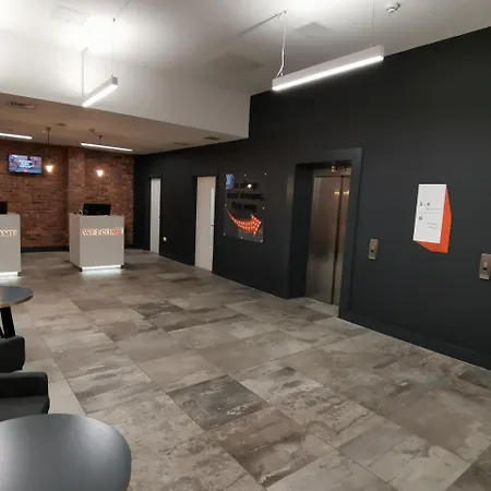 Easyhotel